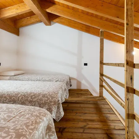 Locazione Turistica Baita Bave - Viv372 * San Fedele Superiore